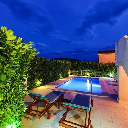 Grace בית נופש